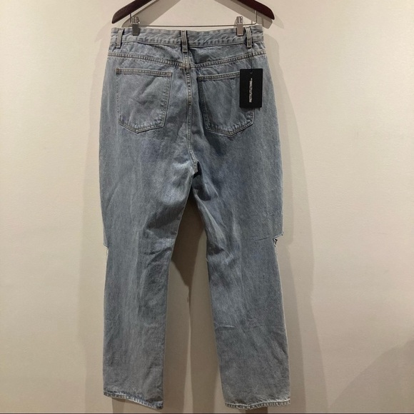 PRETTY LITTLE THING Sz 16 High Rise Light Blue Wash Slashed Knee Jeans NWT - Picture 5 of 10